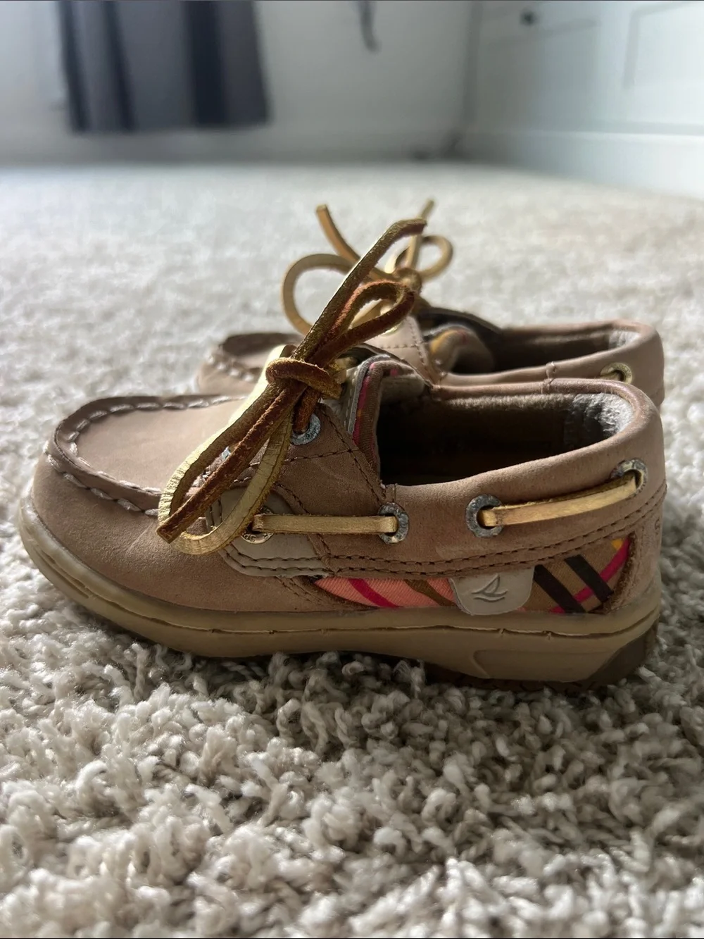 Sperry Tan/Pink Plaid Leather Shoes